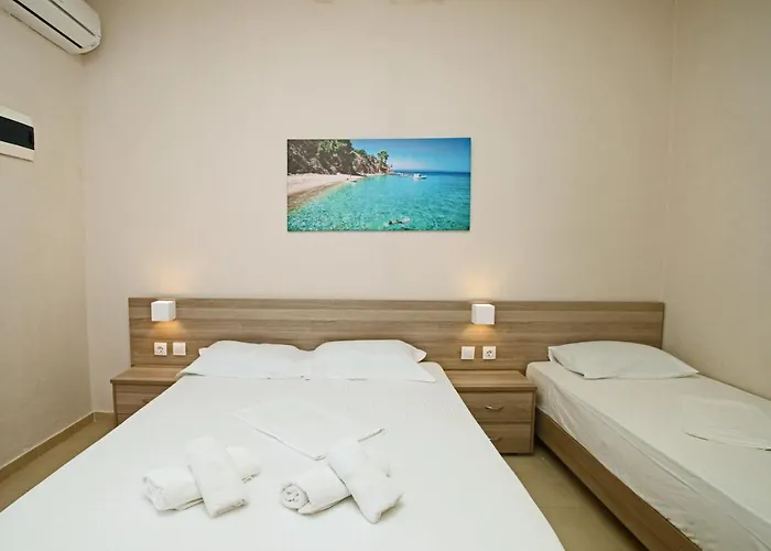 아파트 Siviri Rooms *