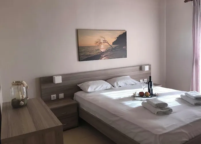 아파트 Siviri Rooms *