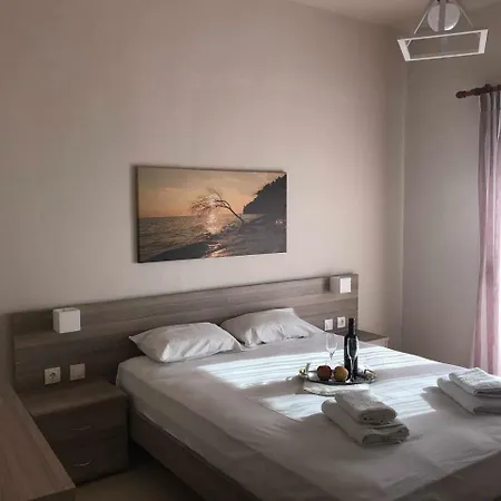 Siviri Rooms *