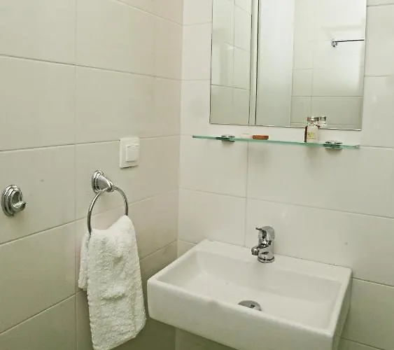 Siviri Rooms *